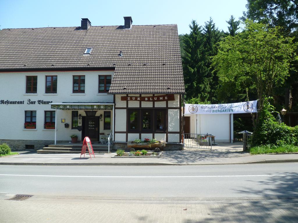 Apartamento Restaurant Zur Blume Hattingen Exterior foto